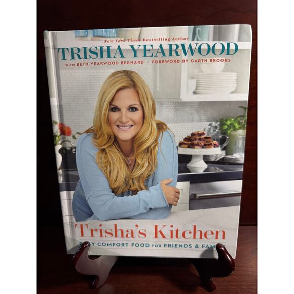 Trisha's Kitchen: Easy Comfort Food for Friends and Family Hardcover Cookbook - Picture 1 of 10